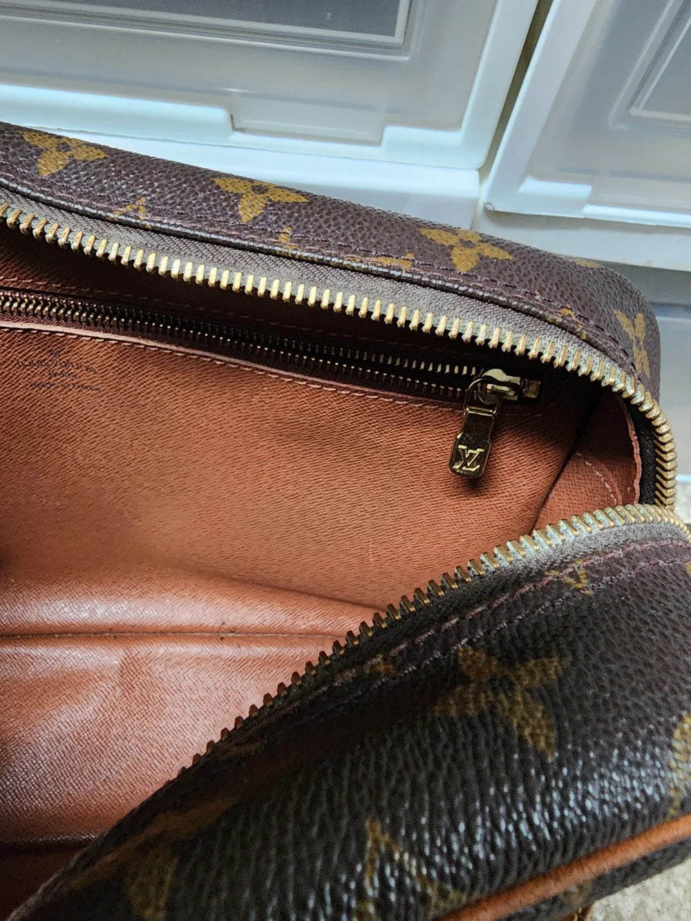 Louis Vuitton Trocadero 30